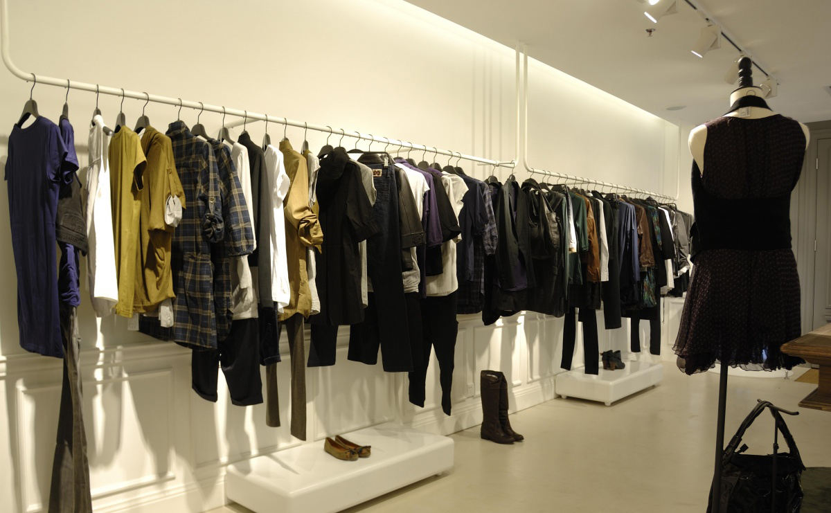 Case Study: RFID Smart Store Management for a Cross-Border Fashion Retailer